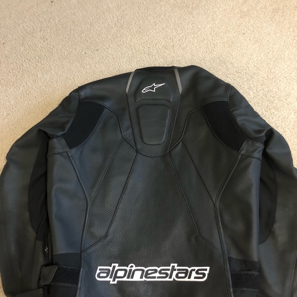 Alpinestar leather jacket (42) - Picture 3 of 7